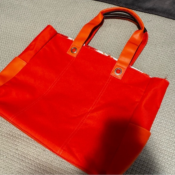 Woman’s Lancôme Travel Totes set of 2 - Picture 2 of 16